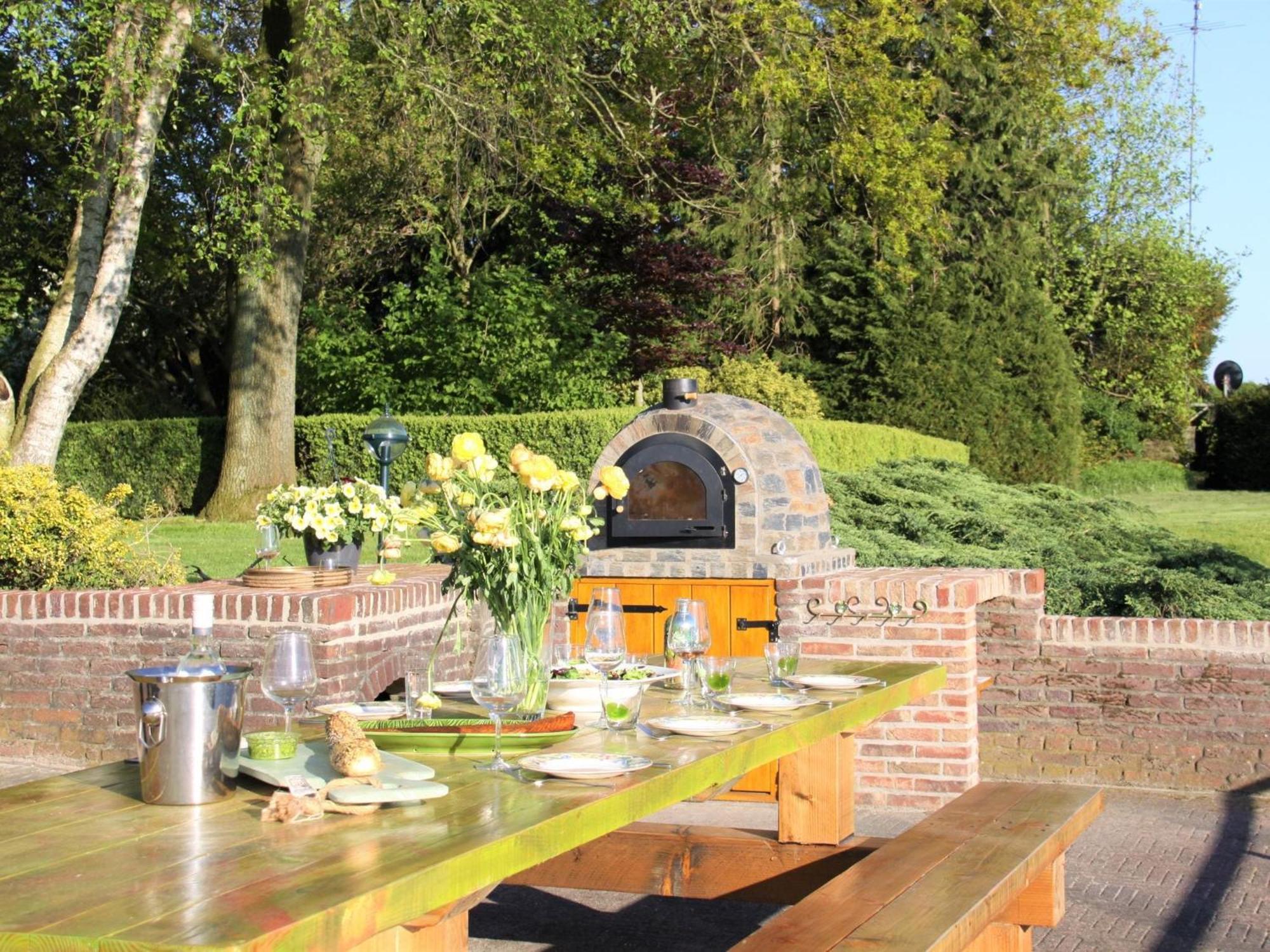 Villa On An Estate In Rheezerveen With Garden Extérieur photo